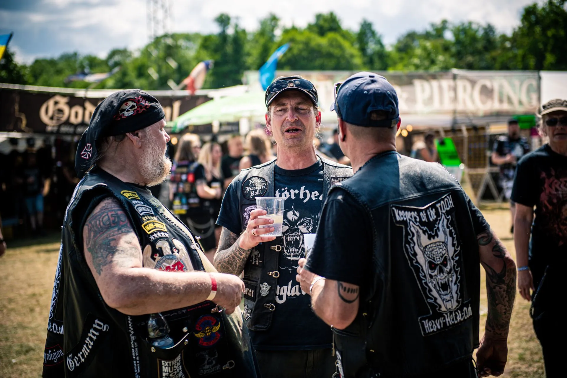 around the festival 2975
